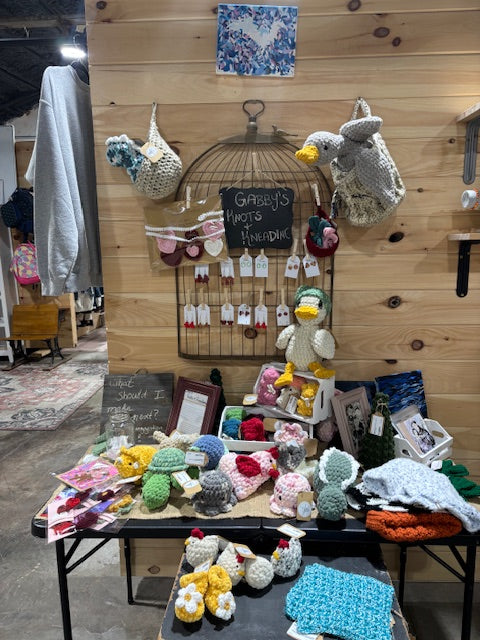 Gabby's Knots & Kneading