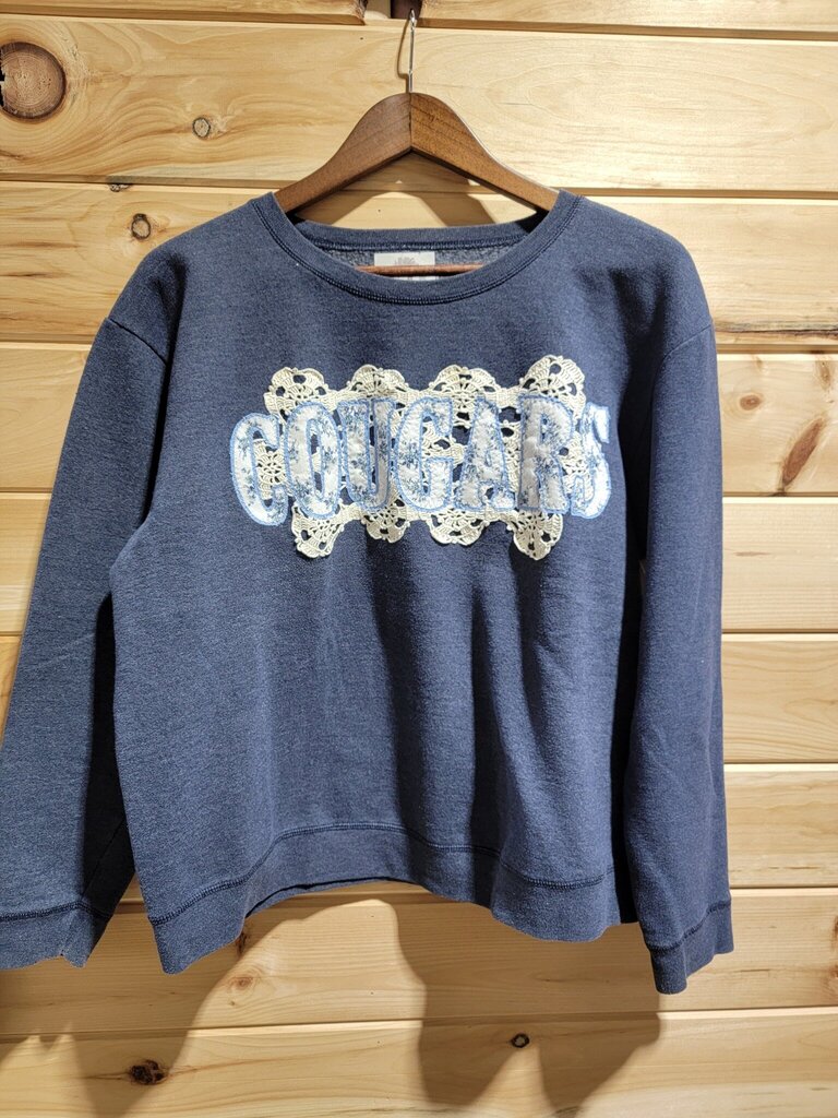 Navy Sweatshirt VTG Doily "Cougars"