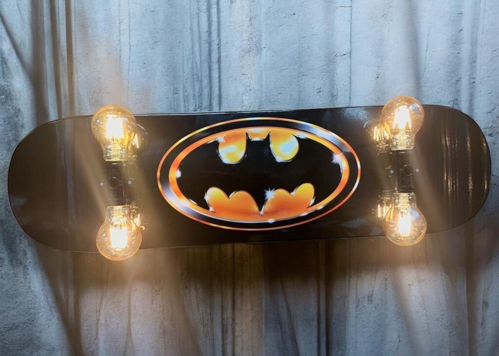Batman Skateboard Lamp
