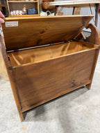 Wooden Heart Storage Bench