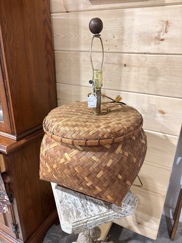 Large Basket Lamp