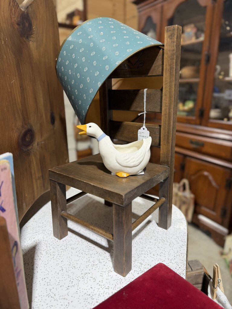 15" Wooden Heart Chair