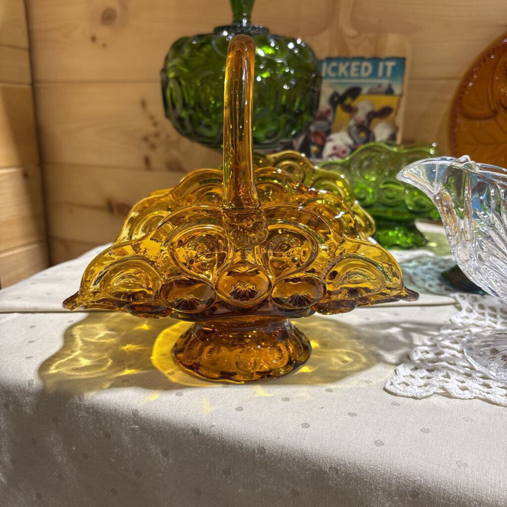 Amber basket