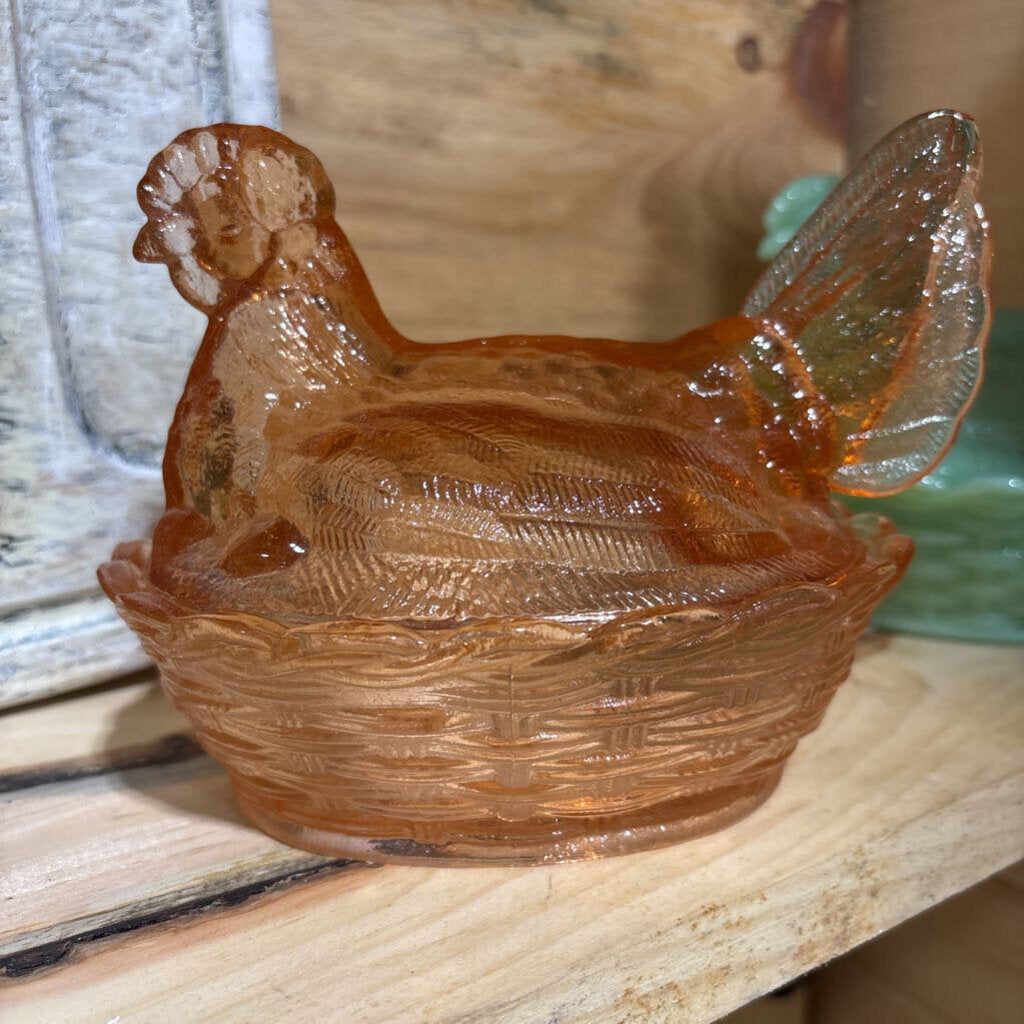 Peach hen