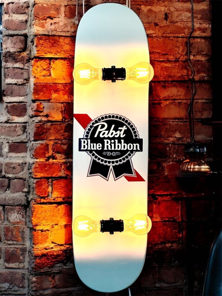 Skateboard Lamp - PBR