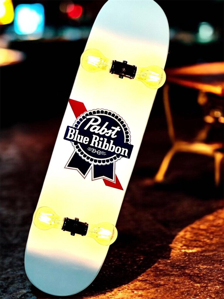Skateboard Lamp - PBR