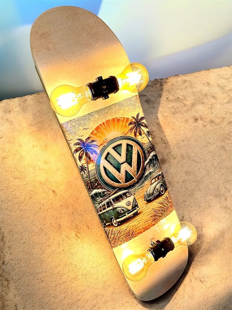 Skateboard Lamp - VW