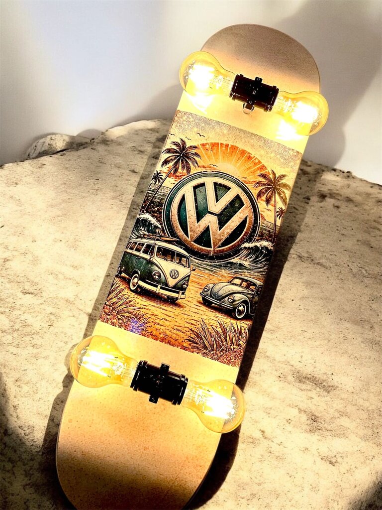 Skateboard Lamp - VW