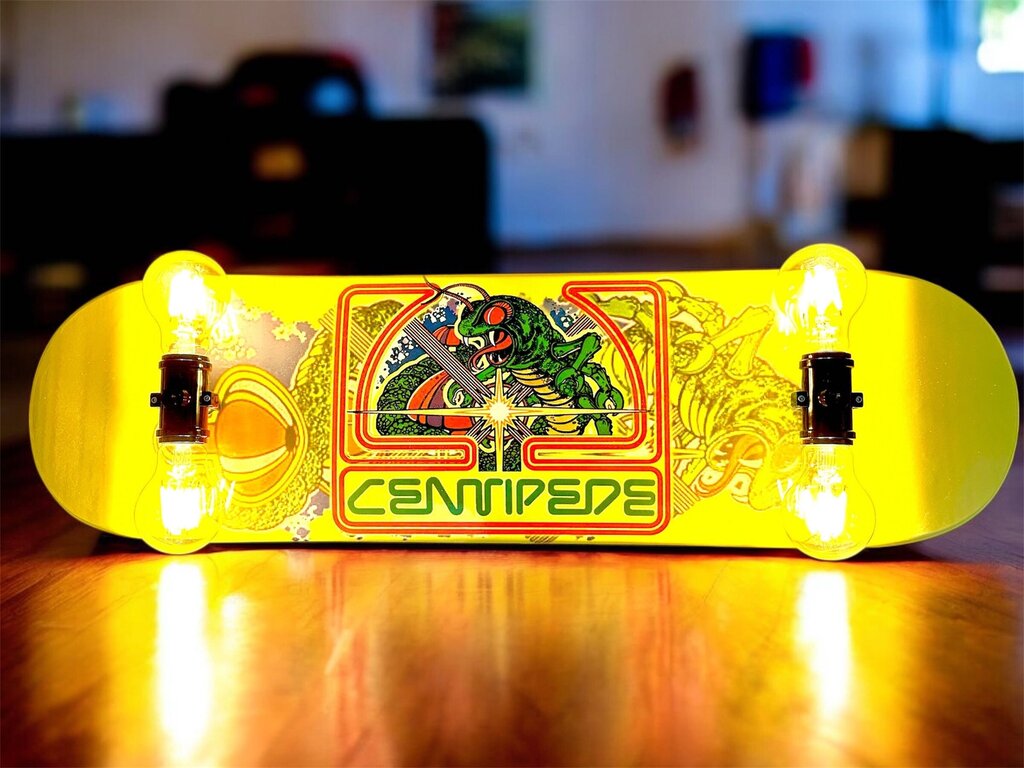 Skateboard Lamp - Centipede
