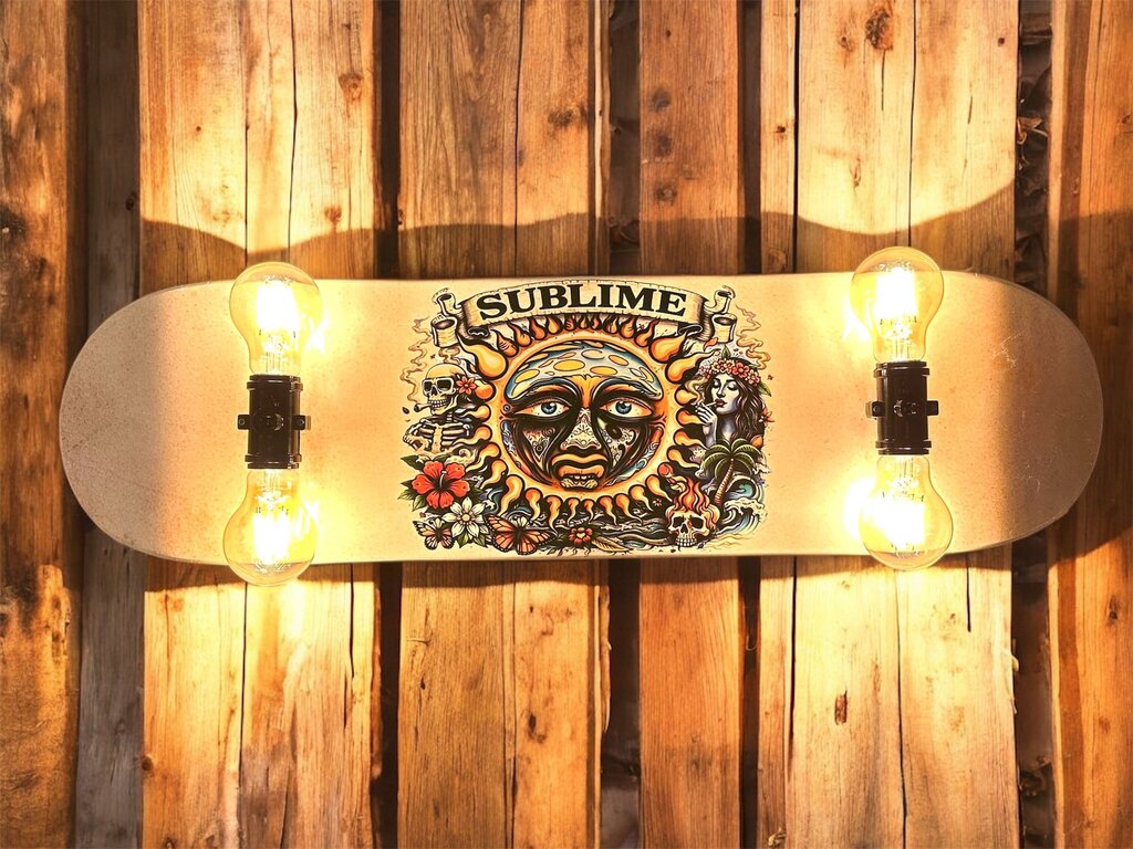 Skateboard Lamp - Sublime