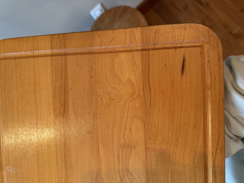 11x14" Wooden Cutting Board w/edge groove