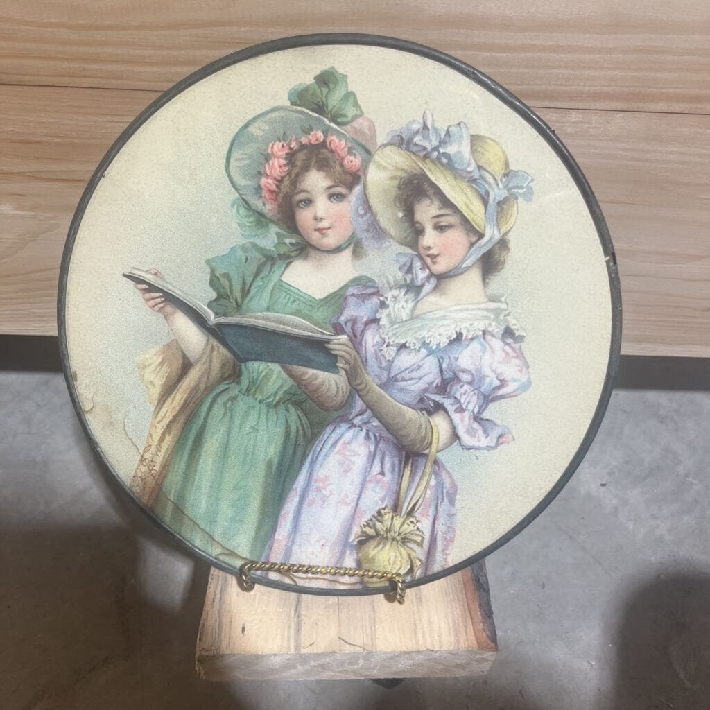 Victorian Flue Cover (2 ladies)