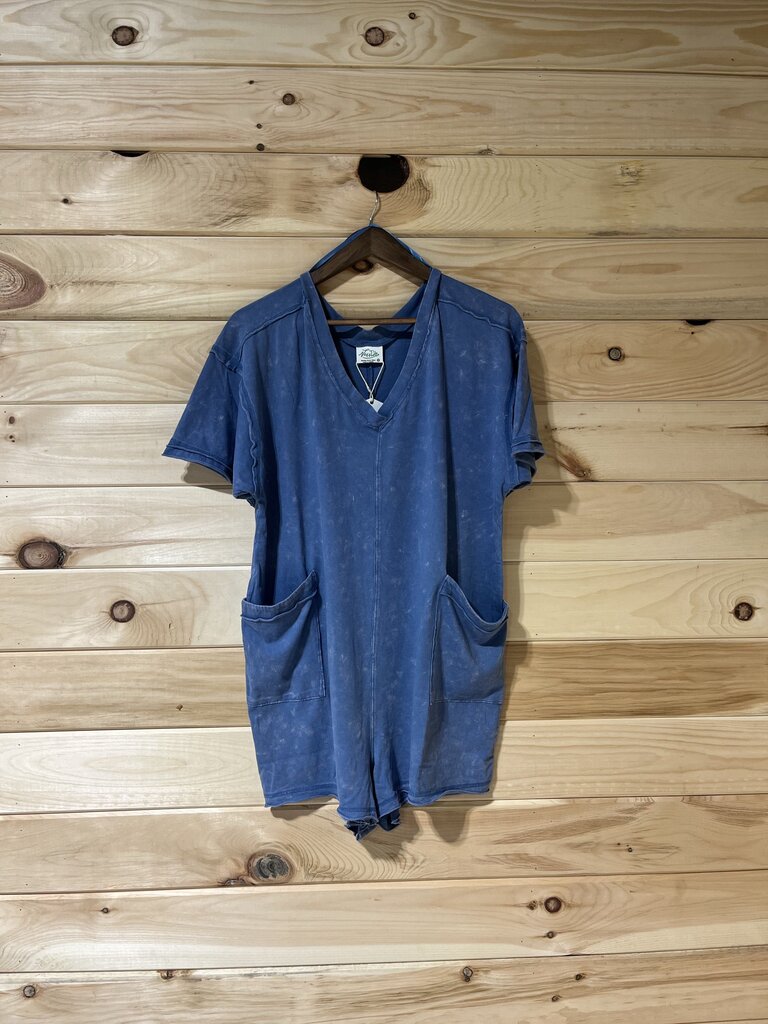 Blue Short-Sleeved Short Romper