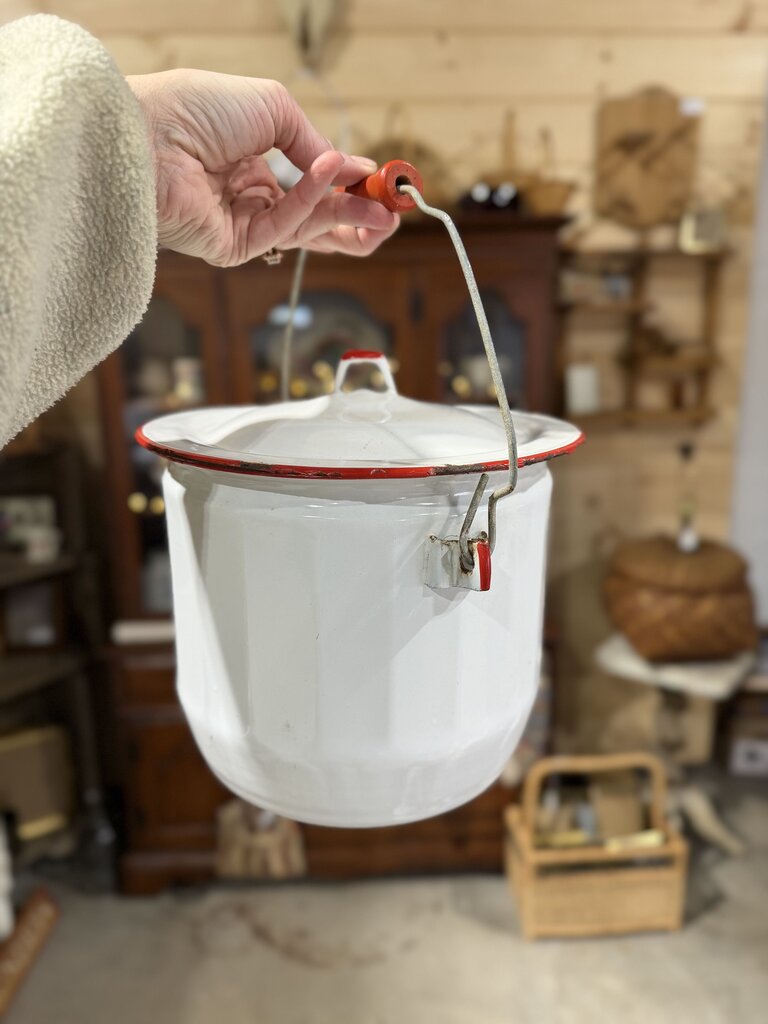 White Enamelware Chamber Pot (2)