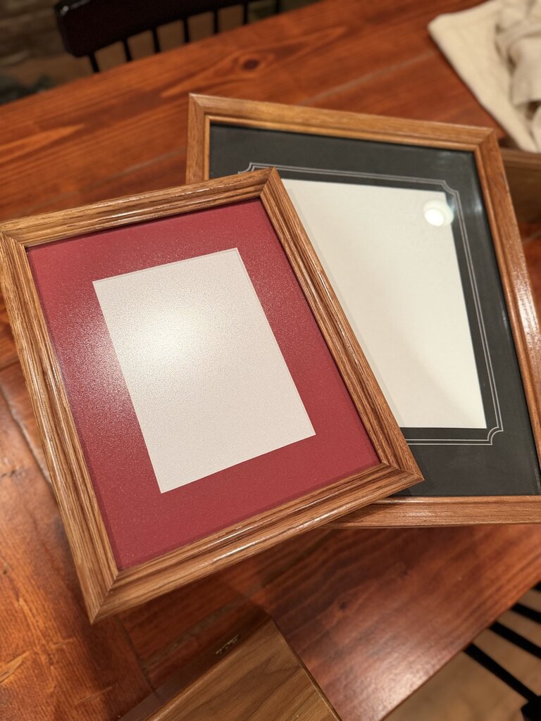 Oak frame with red matte