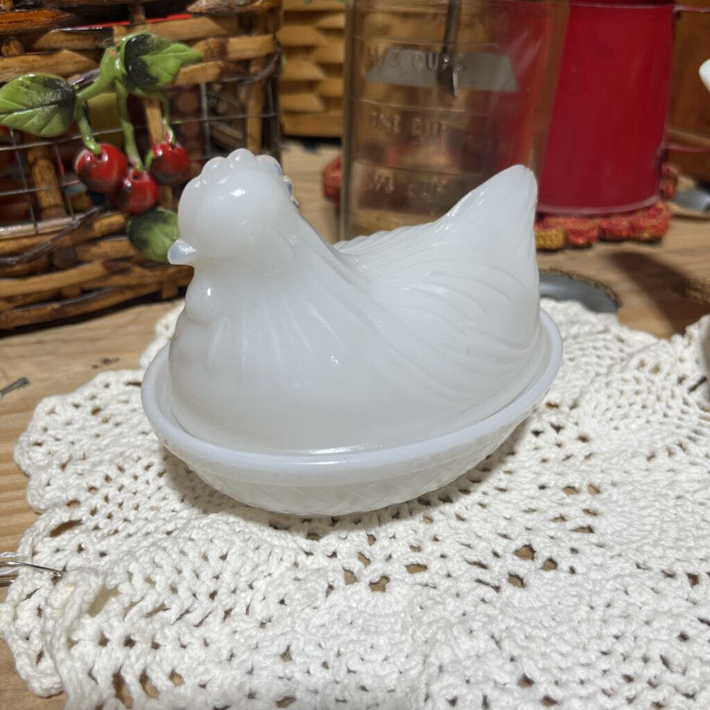 Milk glass hazel atlas hon