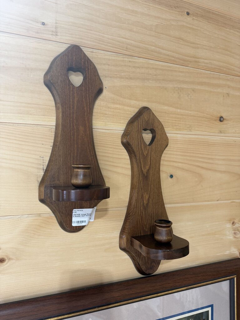Pair of 2 Wooden Heart Wall Sconce