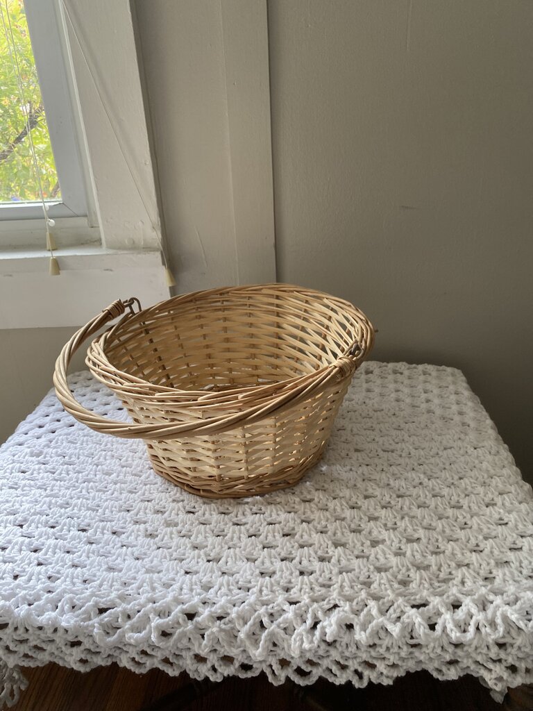 Wicker Brown Basket with Swing Handle