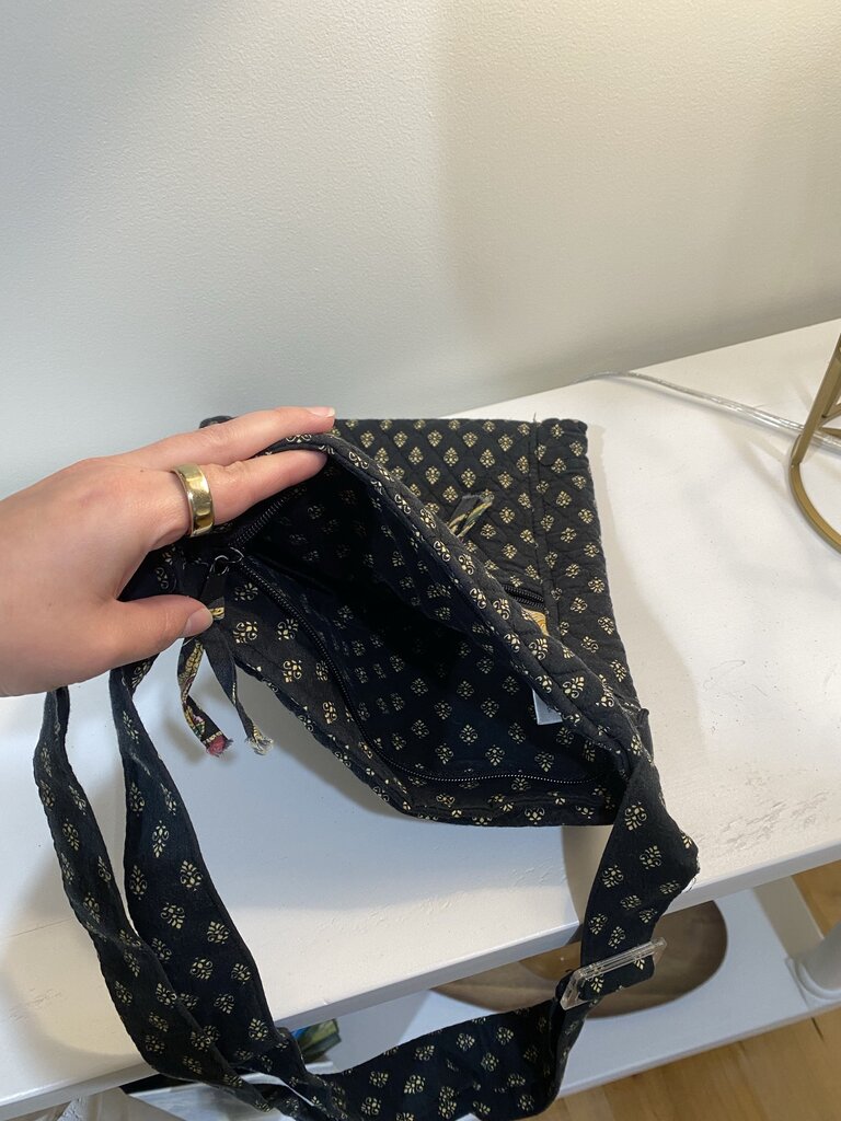 Black and Cream Side Bag/Purse