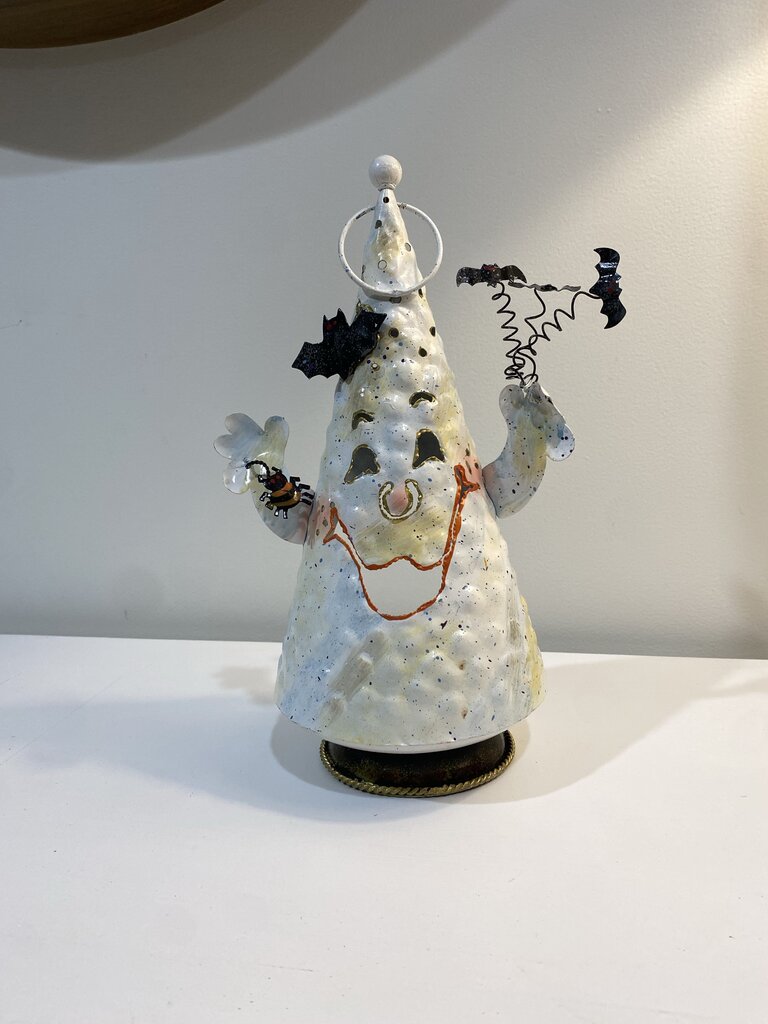 Hanging Metal Ghost Lantern