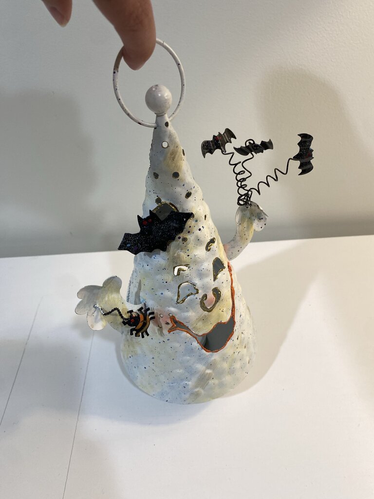 Hanging Metal Ghost Lantern