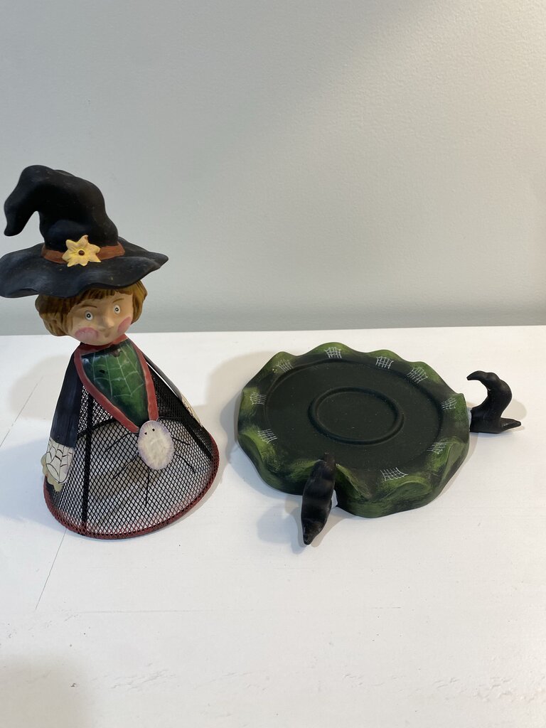 Witch Candle Display (2 pc)