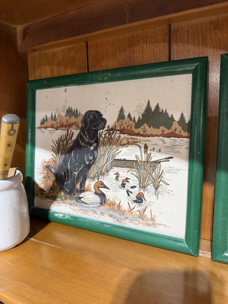 Set of 2 3D Hunting Dog Wood Frames